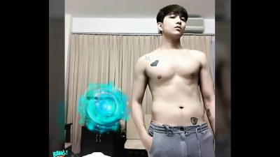 Lộ clip sex của trai gay giới show big